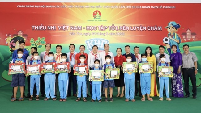 Cần Thơ: Hơn 2.300 thiếu nhi tham gia Ngày hội “Thiếu nhi Việt Nam - Học tập tốt, rèn luyện chăm” (20/05/2022)